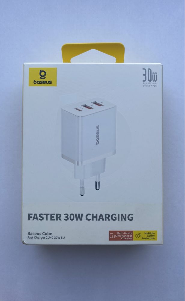 Зарядное устройство Baseus Cube Fast Charger 30W 2USB+Type-C 3A Белый