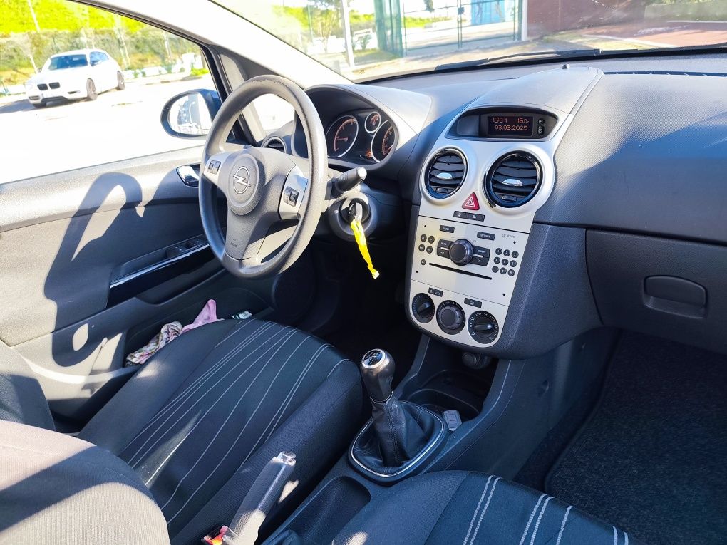 Opel corsa 1.3 CDTI