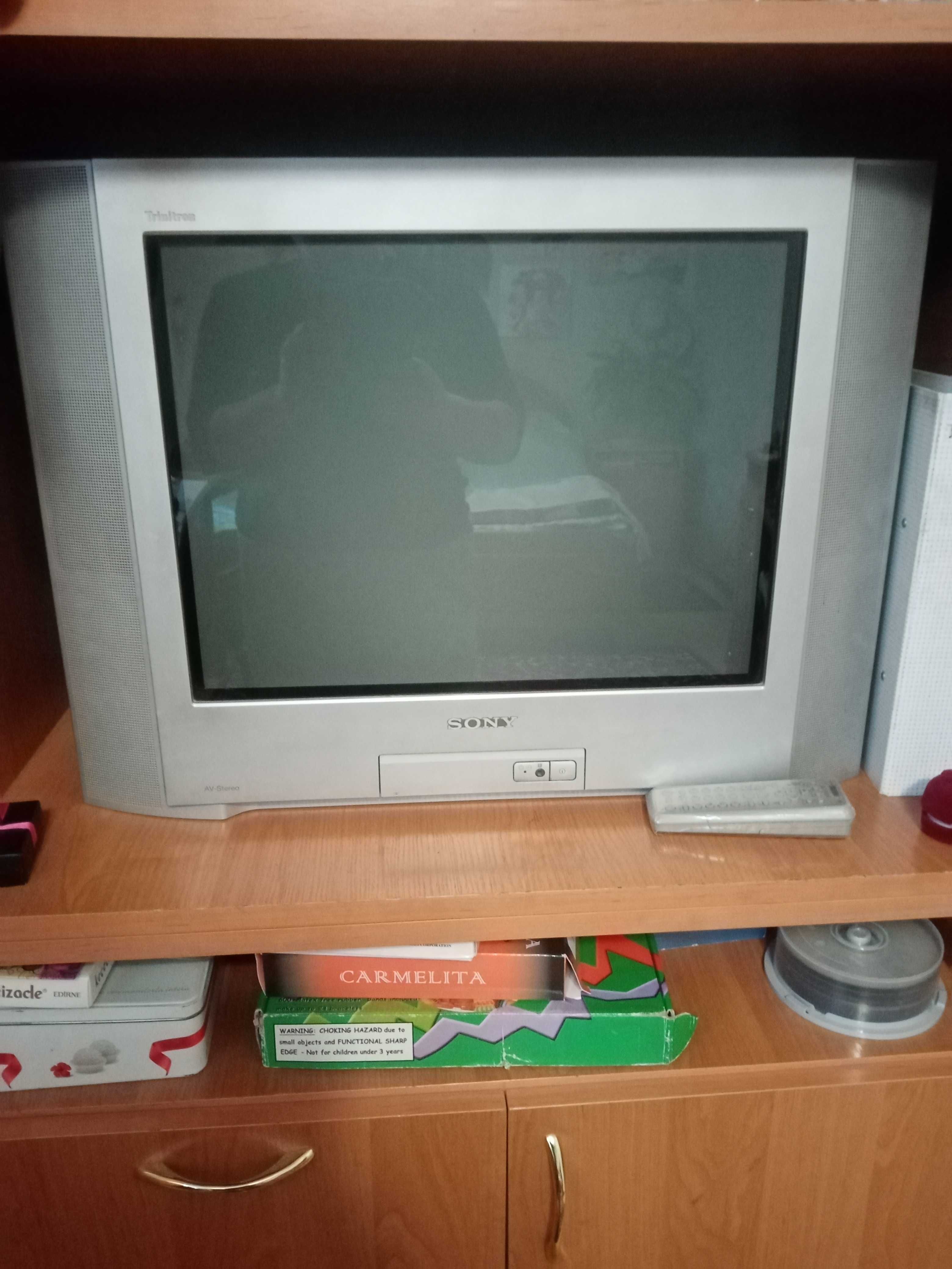 Телевизор SONY Trinitron