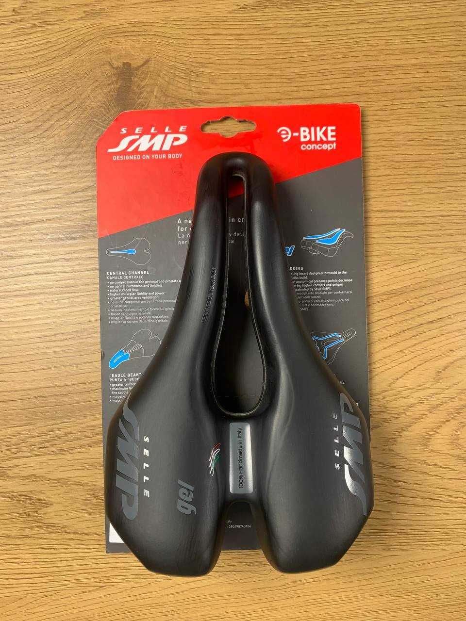 Сідло для велосипеда Selle SMP E-TRK Gel