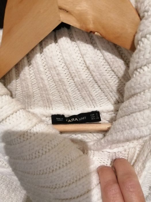 Sweter biały zara