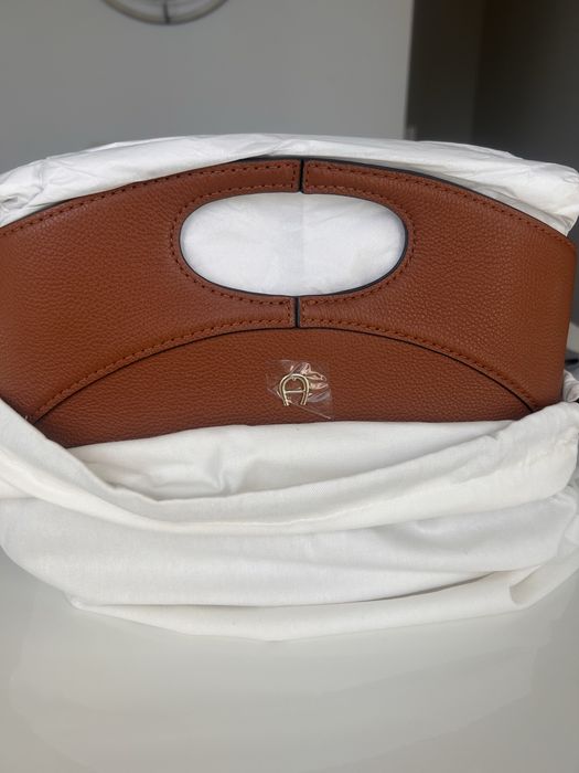 Skorzana brązowa torebka Aigner do reki i na ramię