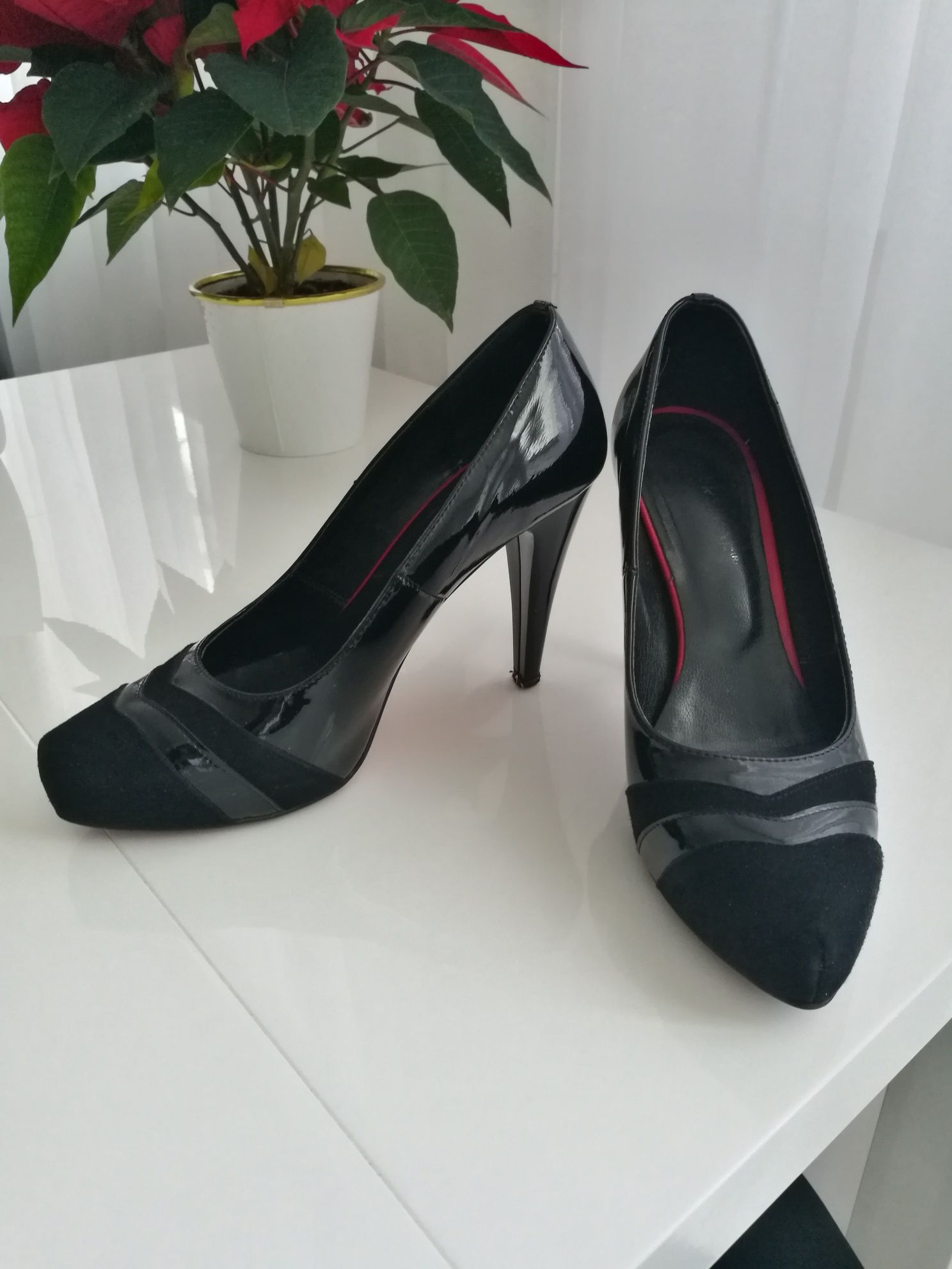 Buty szpilki skóra czarne lakier 37 obcas 10cm czerwona podeszwa