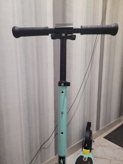 Продам электросамокат