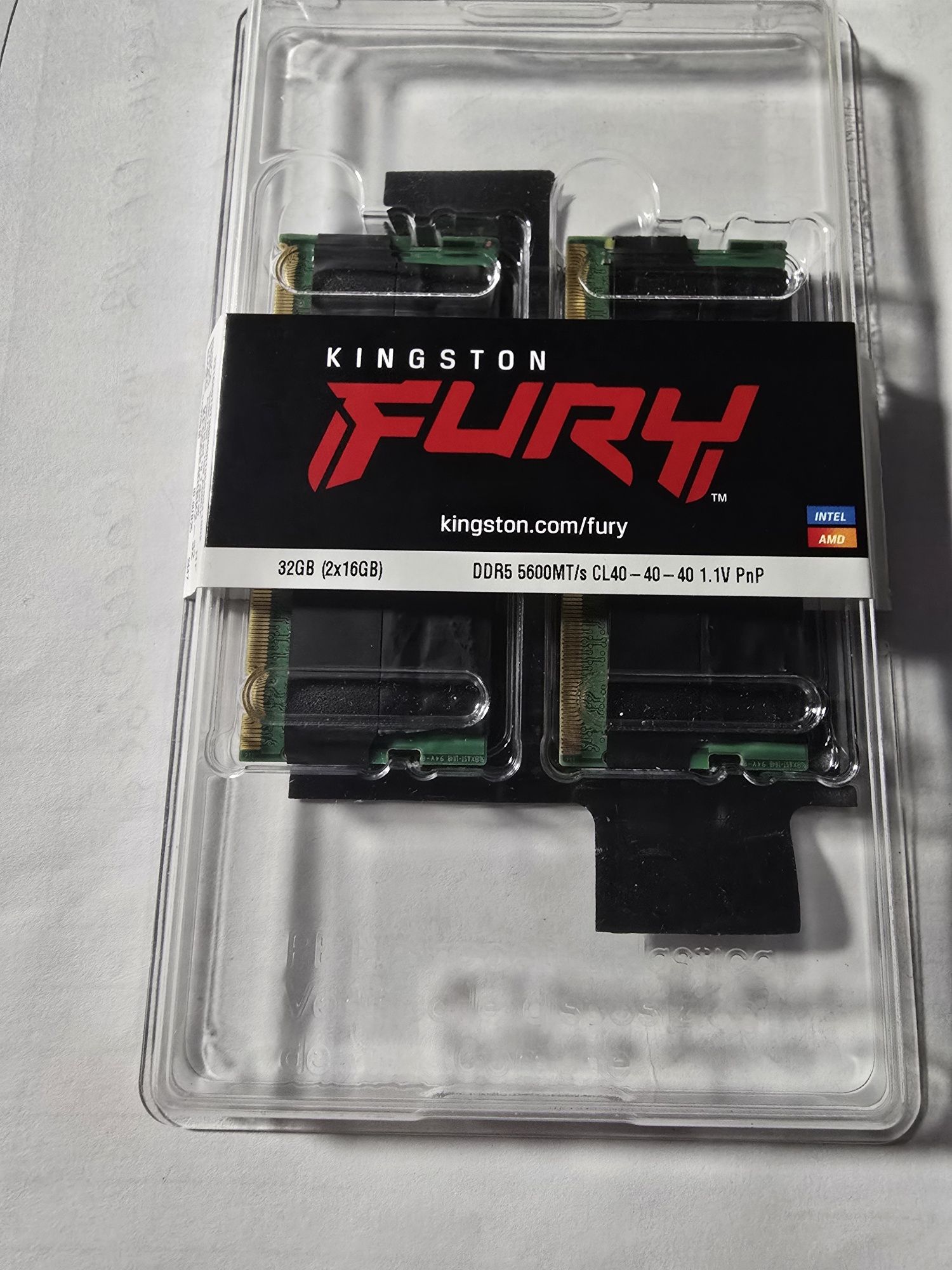 Оперативна пам'ять ddr5 So-dimm Hynix 2×8 Gb після апгрейду ноута
