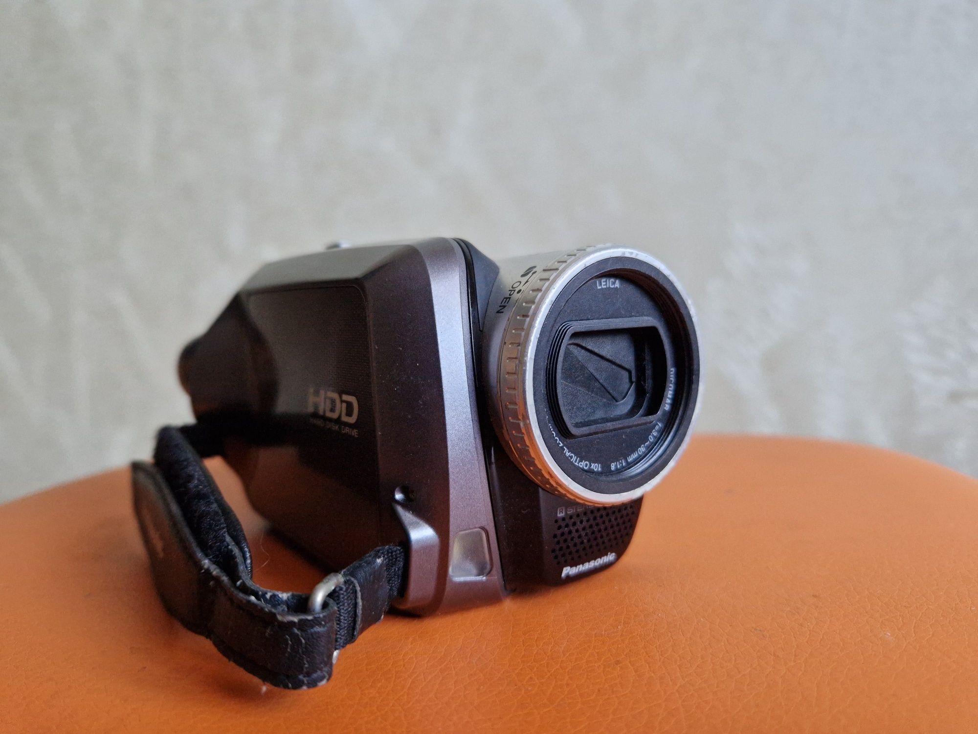 Продам видеокамеру Panasonik SDR-H280