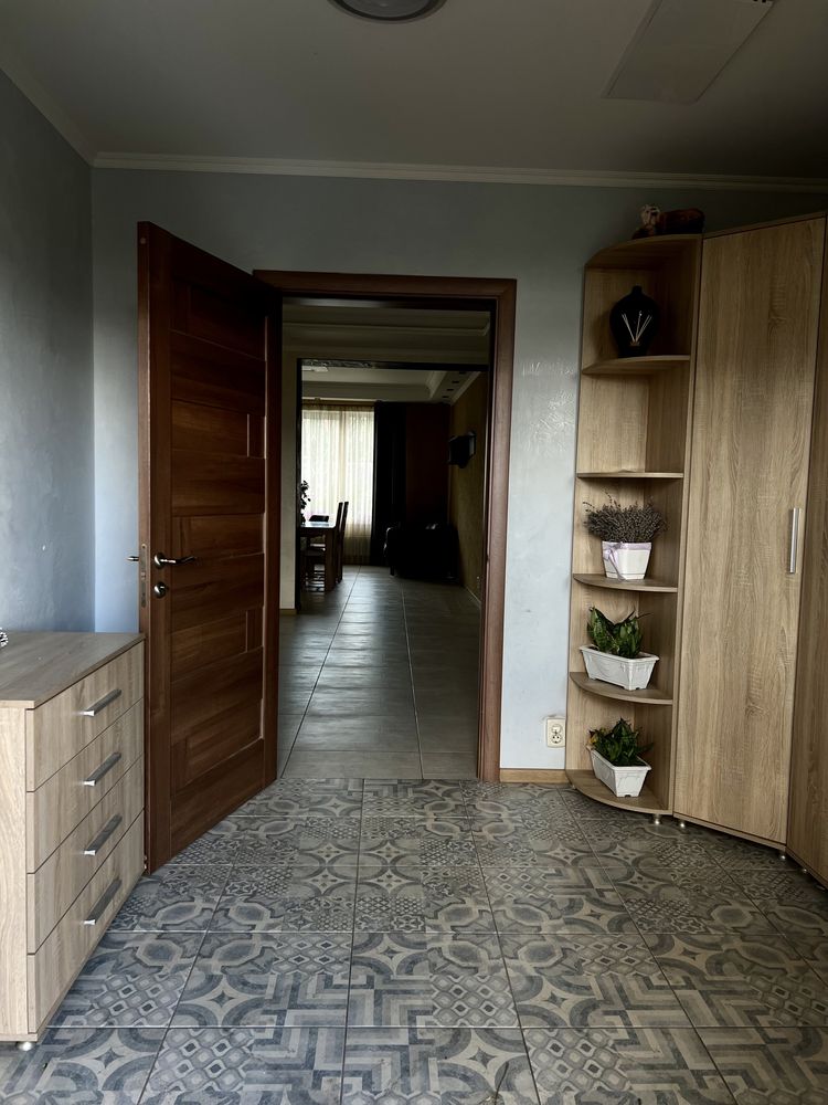 ТЕРМІНОВО VIP будинок 300 м² в с. Путрівка ЦІНУ ЗНИЖЕНО