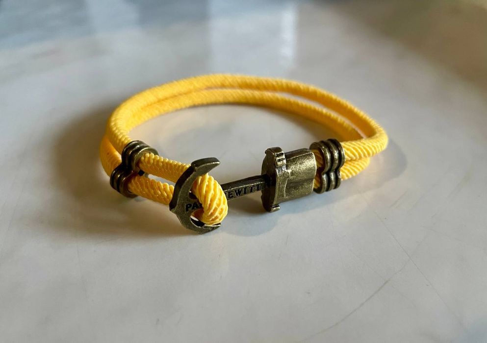 Новий якісний браслет