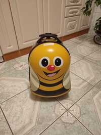 Nowa walizka podróżna dla dziecka Pszczoła