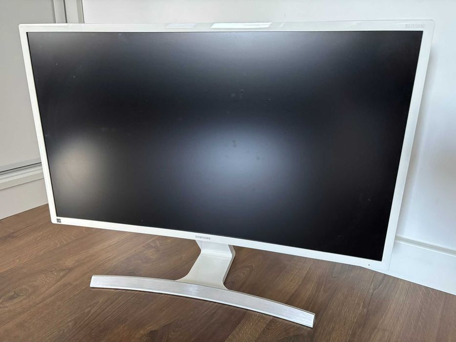 Samsung S27E591C monitor zakrzywiony