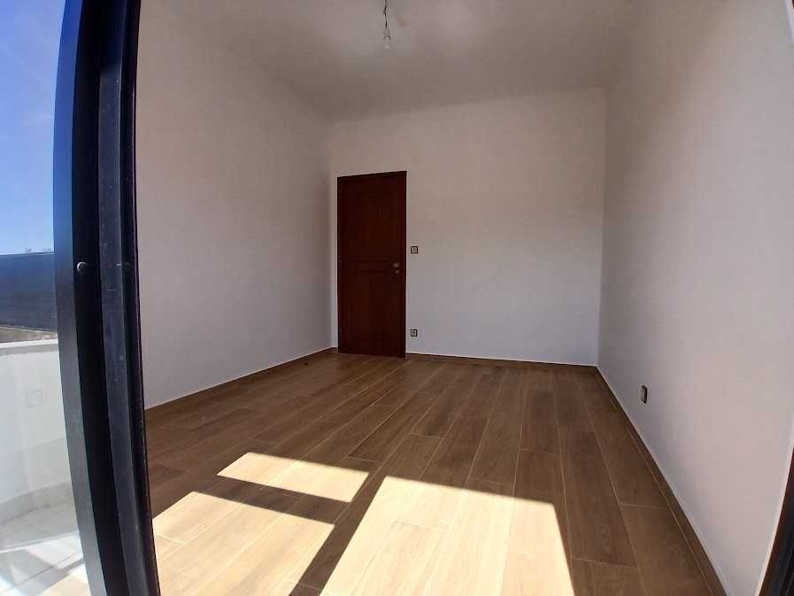Arrenda se Apartamento Lourel Vista Deslumbrante T2