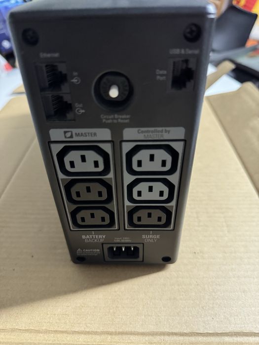 Back-UPS Pro 550 Economizadora de Energia da APC