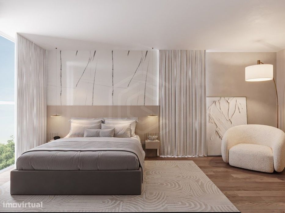 Apartamento T2 com ampla varanda e garagem para dois carros