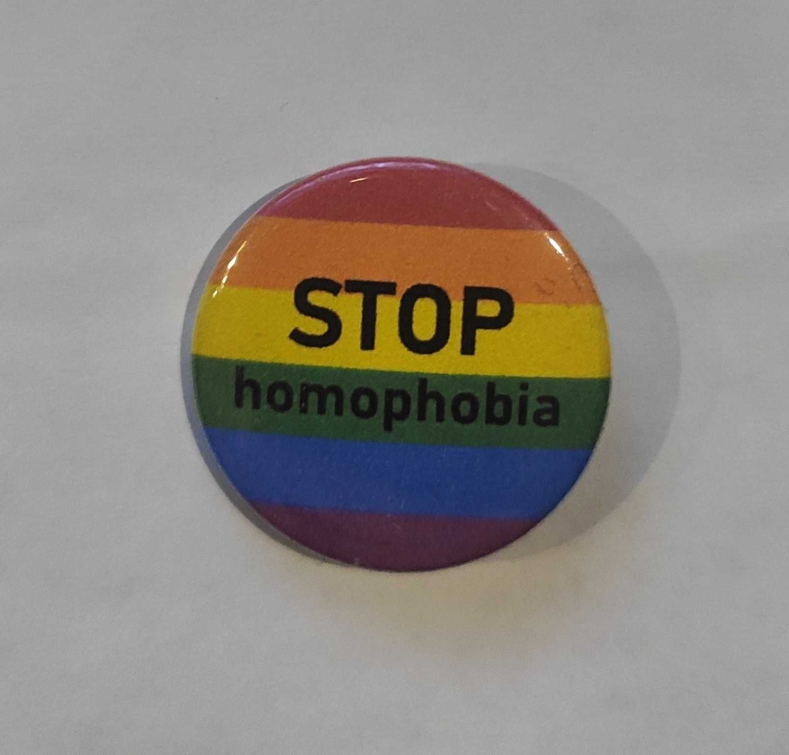 Przypinka: stop homophobia