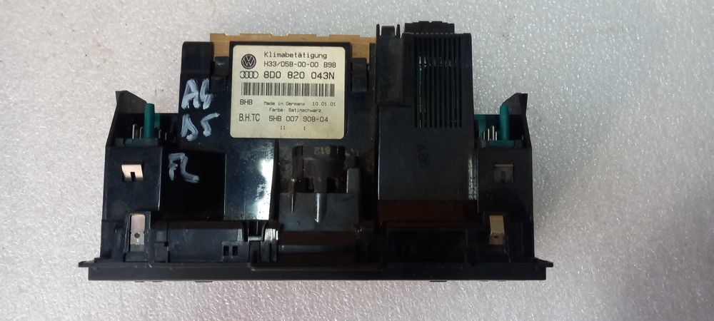 Panel klimatyzacji Audi A4 B5 FL + grzane fotele -043N