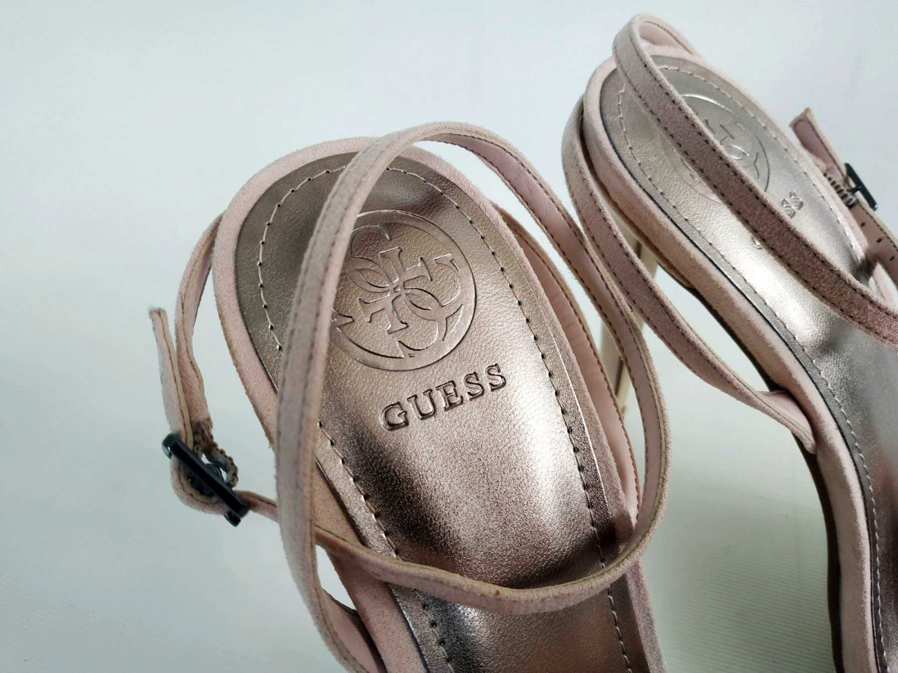 Босоніжки Guess натуральна замша оригінал