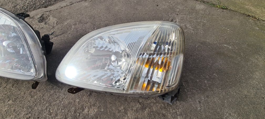 Lampy przód honda logo komplet