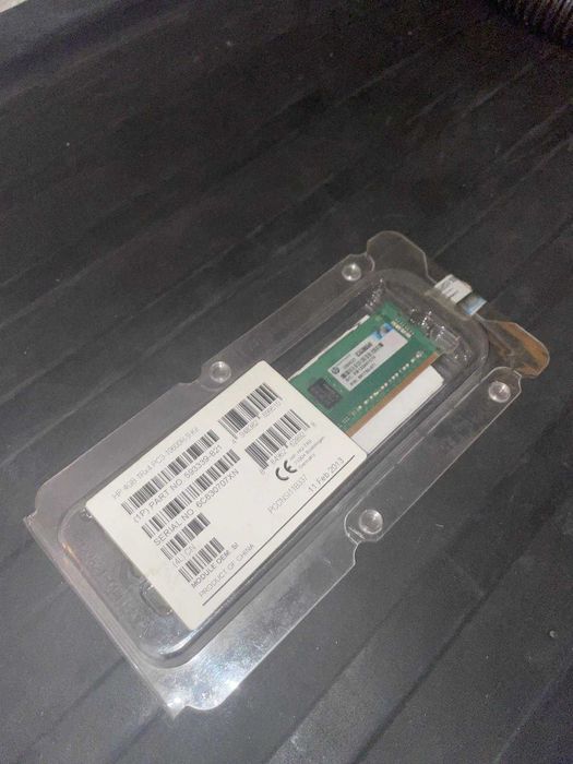 HP Memória 4GB DDR3 ECC Registered PC3-10600R