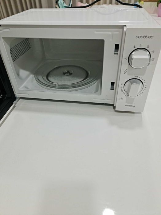 Microondas Cecotec Branco