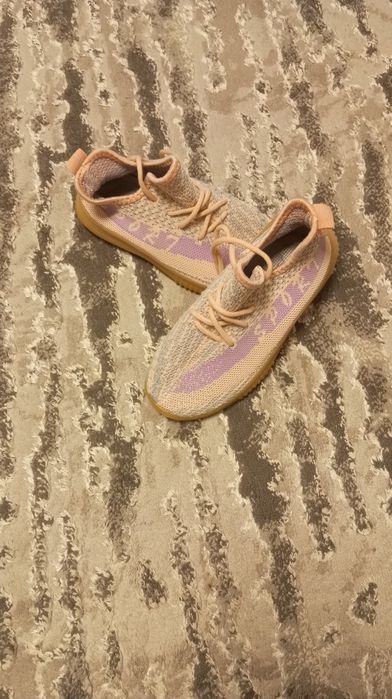 Дитячі кросовочки на 32 розмір