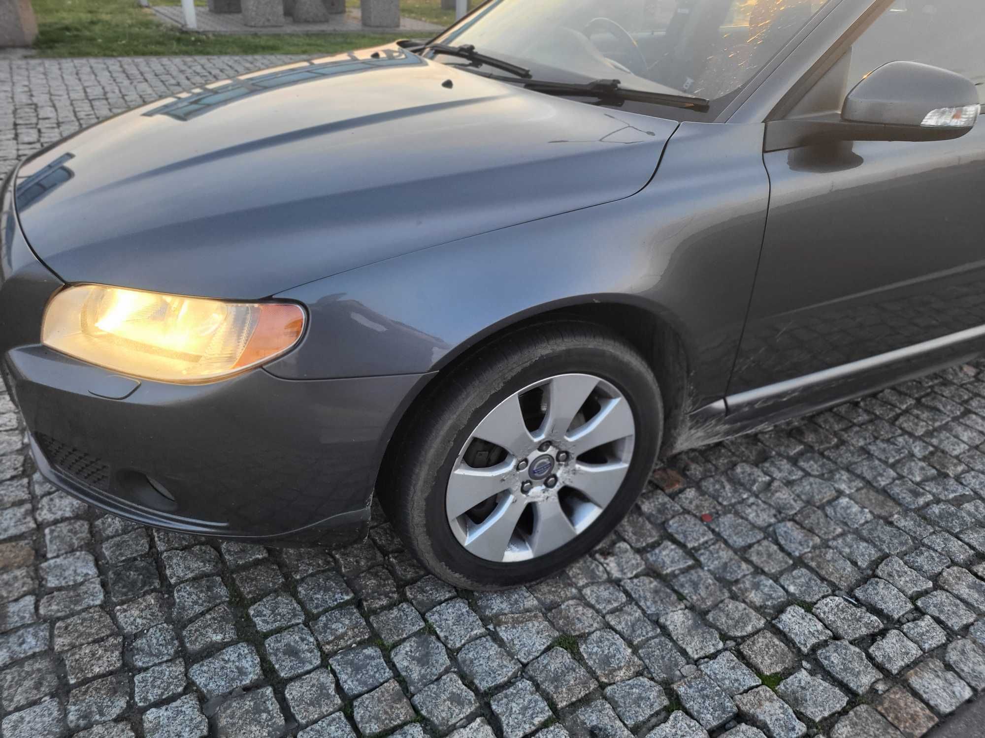 blotnik Volvo V70 08- silnik 2.4d 150km