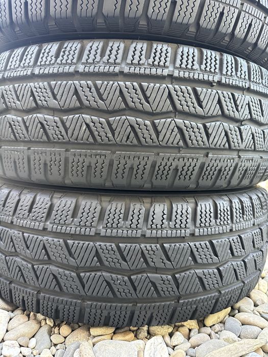 195/65/16c Hankook Winter Icept LV