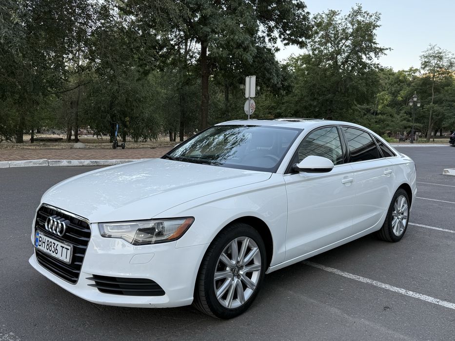 Продам авто Audi a6 c7 2015