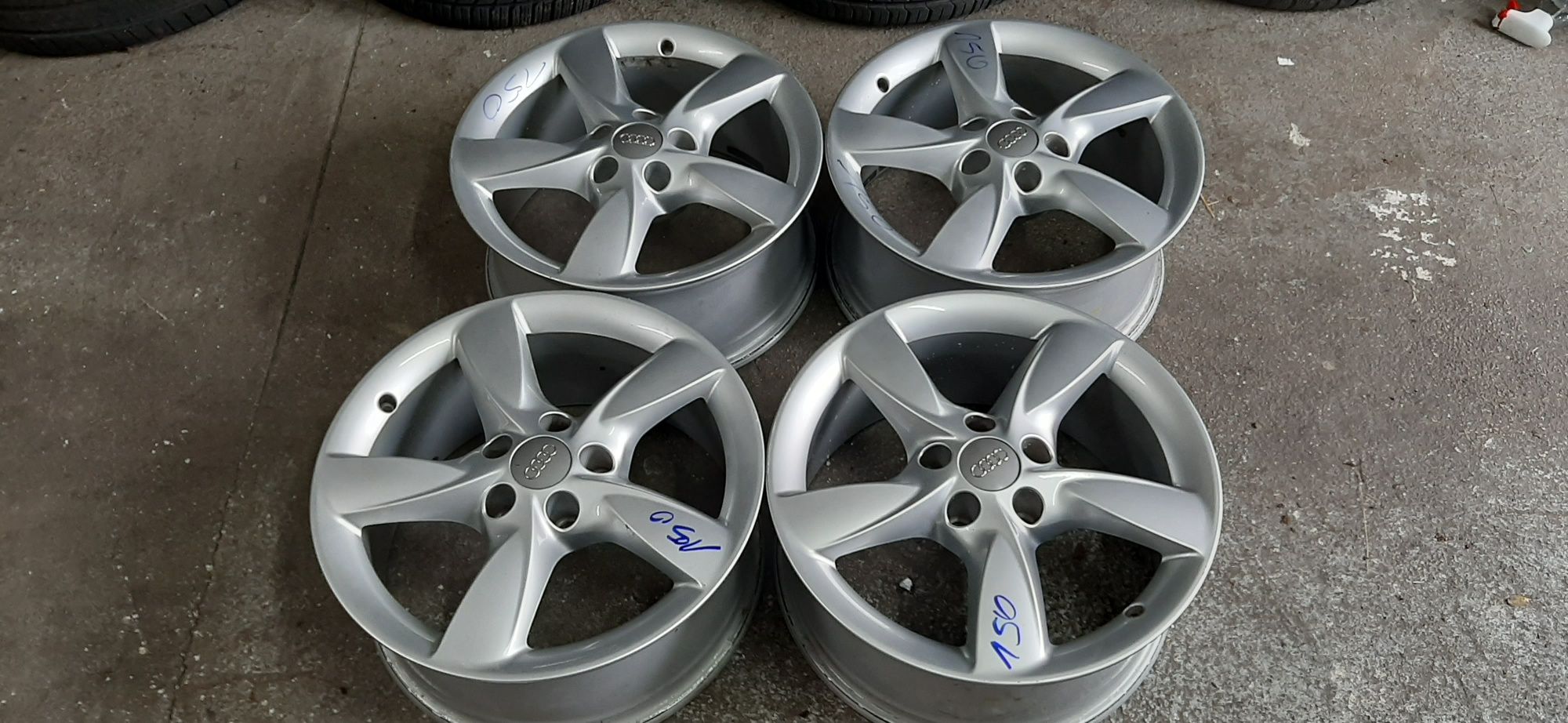 Oryginalne felgi Audi 17" 5x112 bdb stan