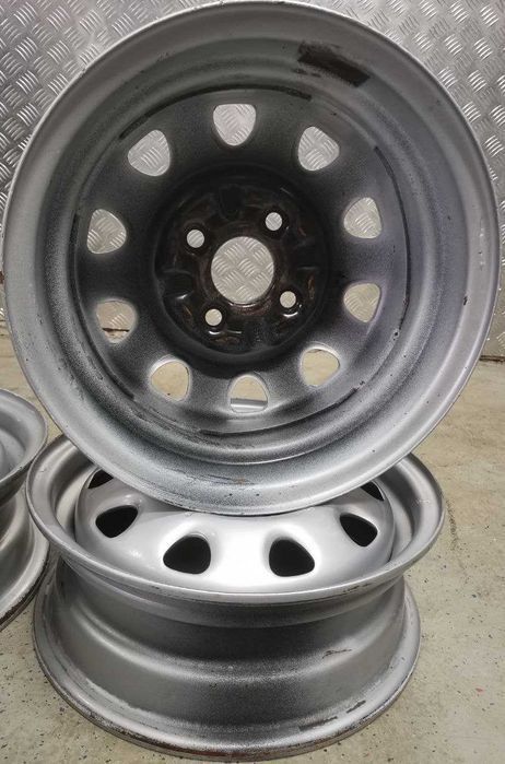Felgi Koźle Stalowe Skoda Felicia Vw Polo 4,5x13 4x100 ET38 Adax