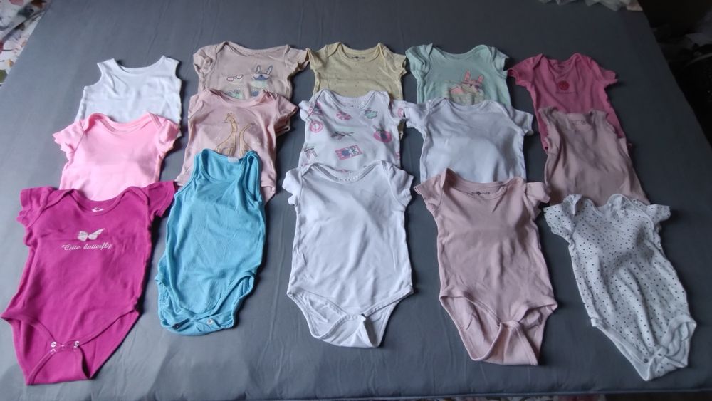 Ubrania body z krótkim rękawem