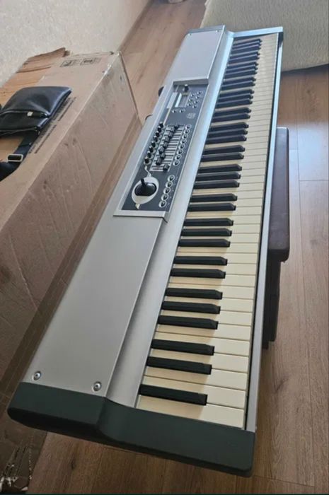 Studiologic VMK-188 Plus — професійна MIDI-клавіатура (Італія)