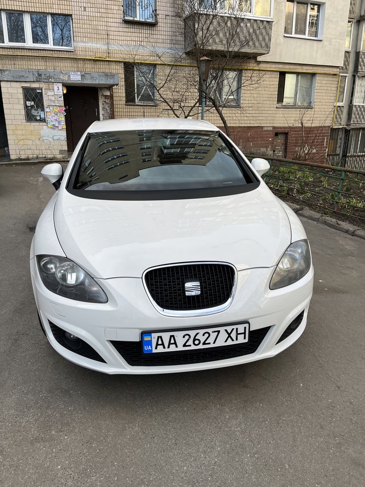 Seat Leon 2011, 1.4 бензин