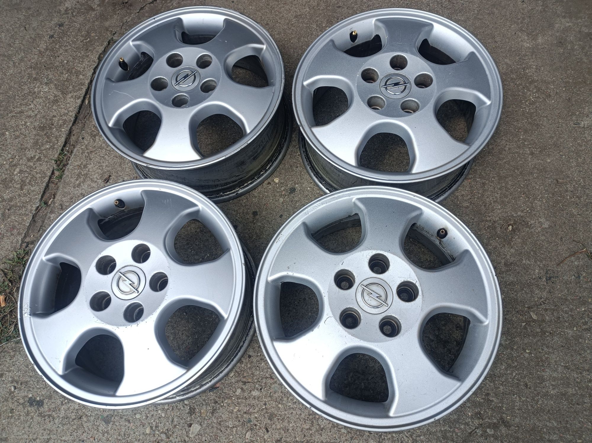 Alufelgi koła 5x110 15 OPEL Astra Vectra Zafira Corsa felgi