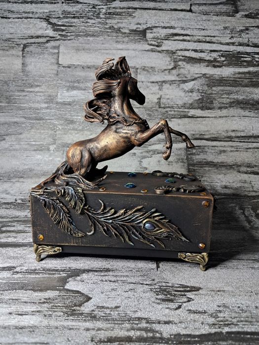 Скринька- Шкатулка Кінь