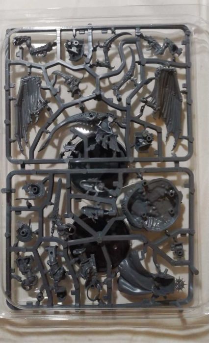 Warhammer 40K Combat Patrol 1xSpace Marine 1xTiranide Primus PROMO!