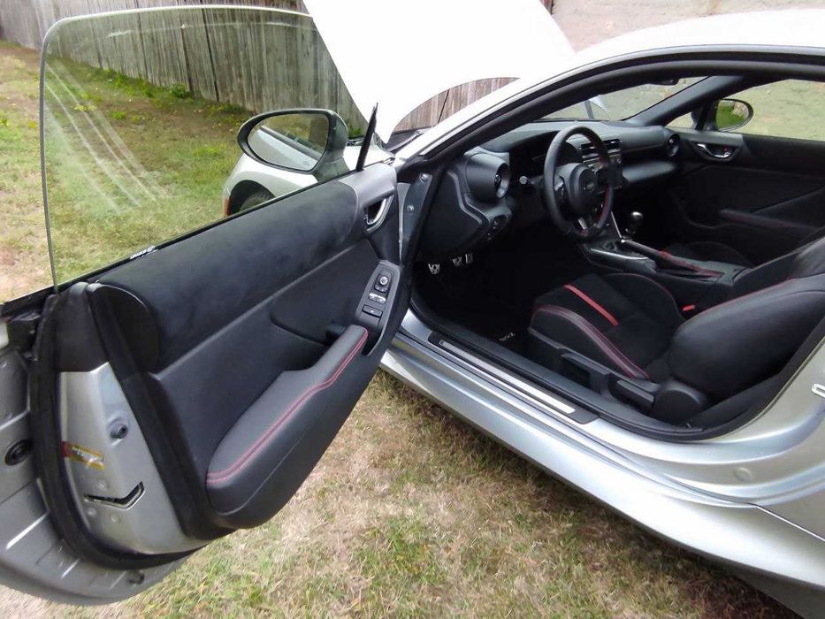 SUBARU BRZ СУБАРУ БРЗ 11/22 г.в. проб. 2764км. Сост. нового авто.