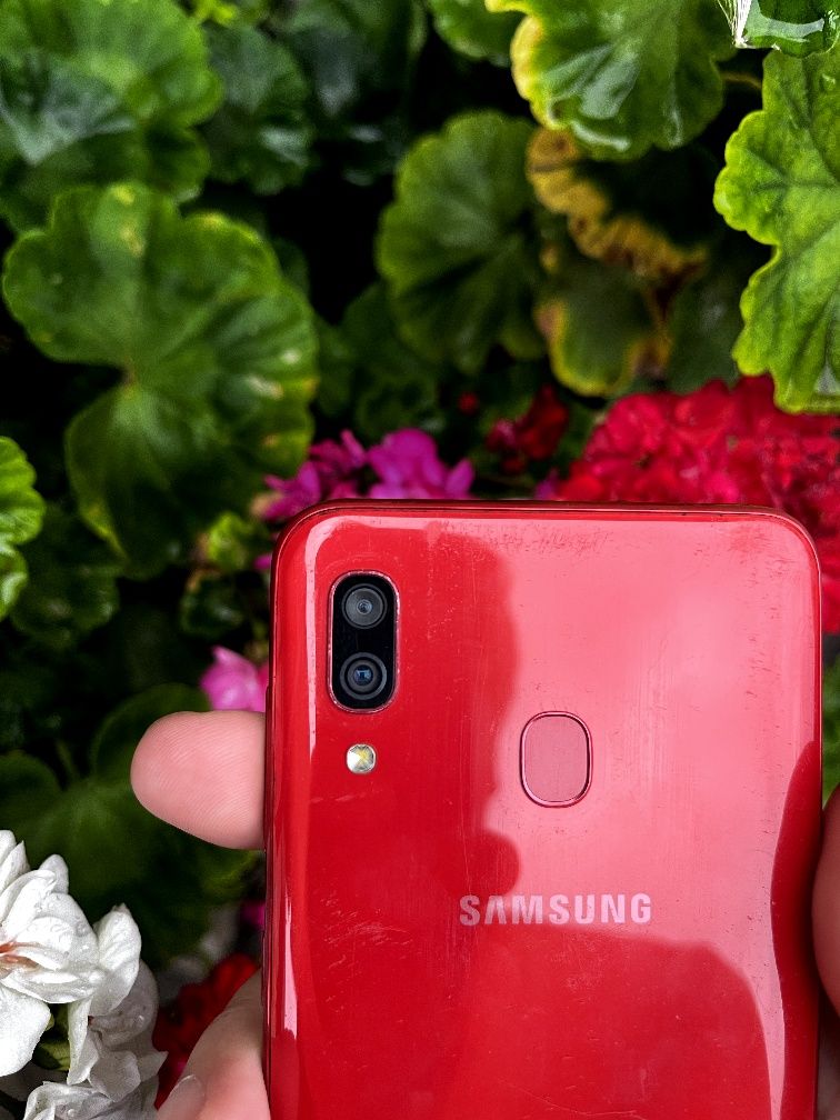 Samsung Galaxy A30 3/32GB Red Naverloock NFC