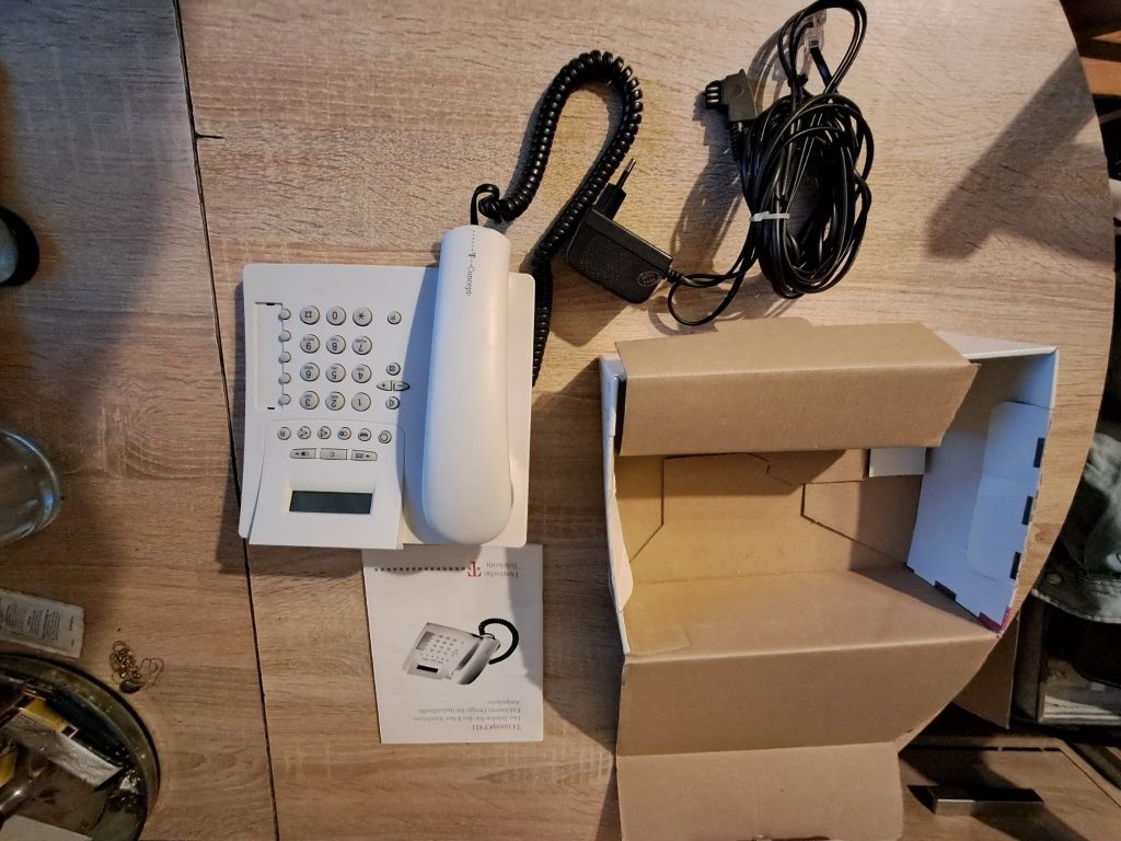 Nowy telefon stacjonarny