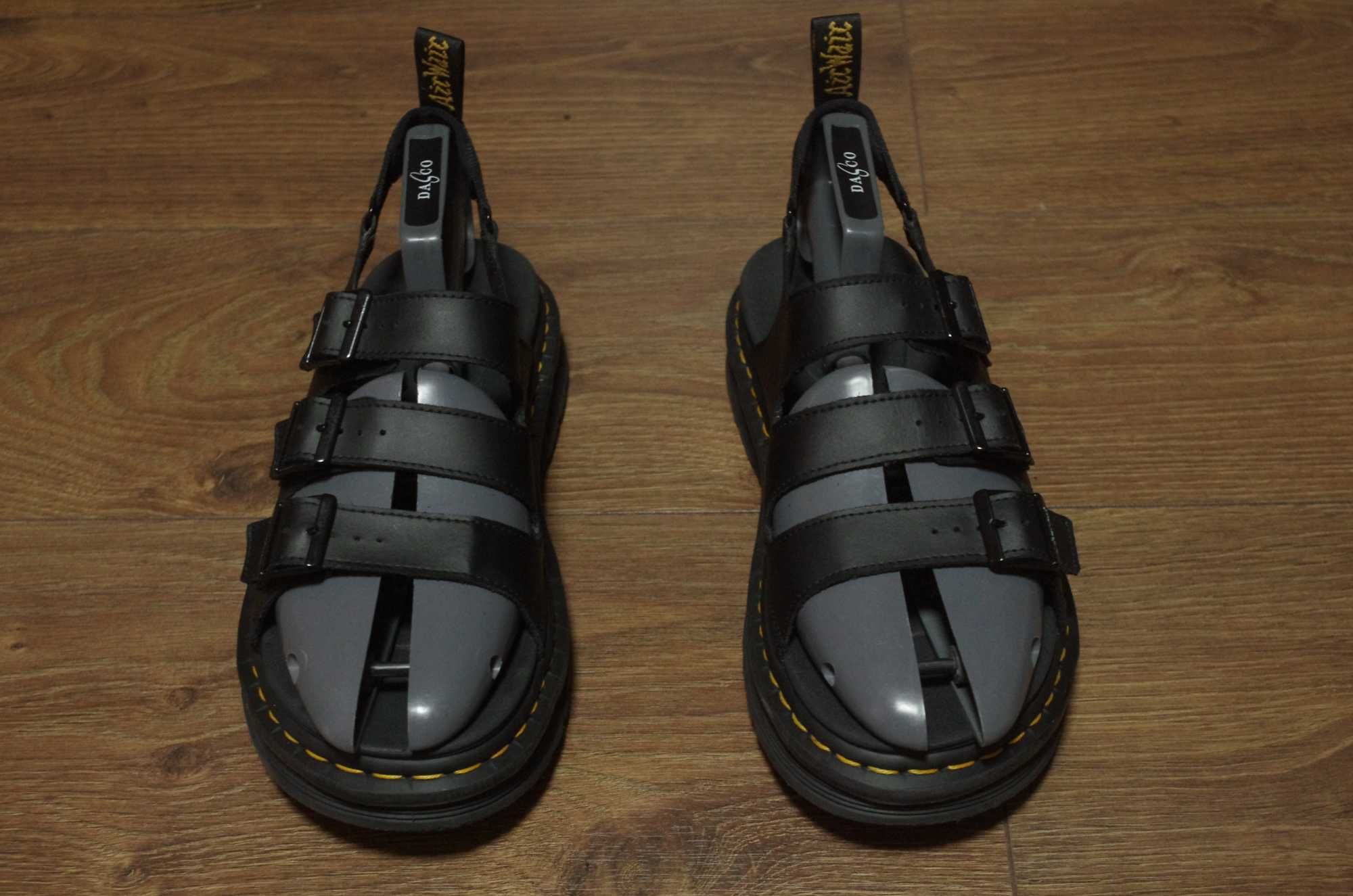 Сандалии Dr Martens Soloman Hydro Leather Strap Sandals Stone Island