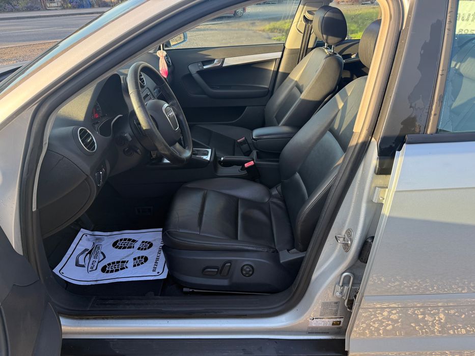 AUDI A 3 8P Automat 200ps Panoramadach+szyberdach Alu