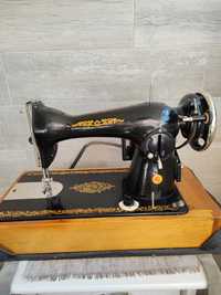 Машинка швейная Чайка электрическая рабочая