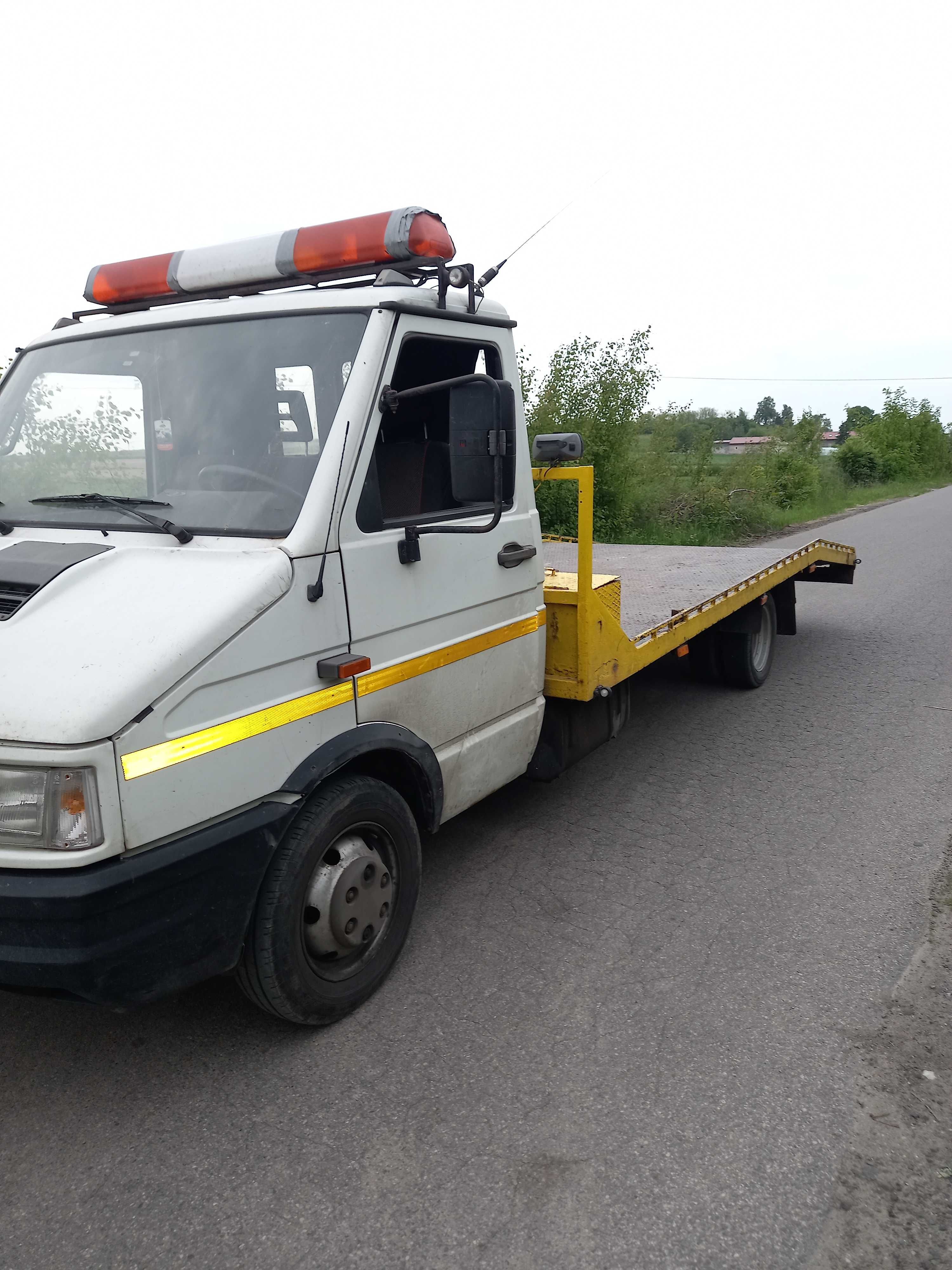 Iveco 35 laweta 2.8