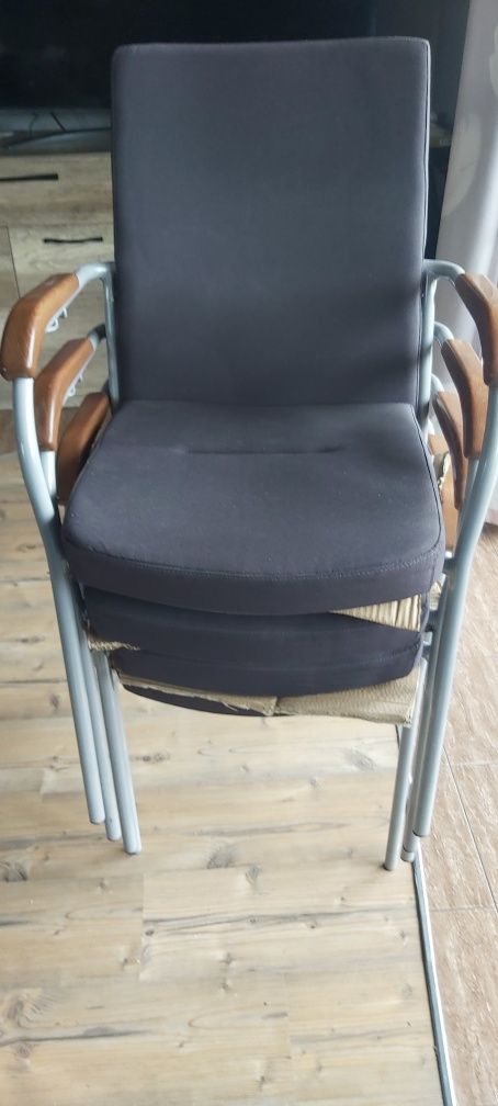 4 krzesła biurowe z łączeniem do poczekalni