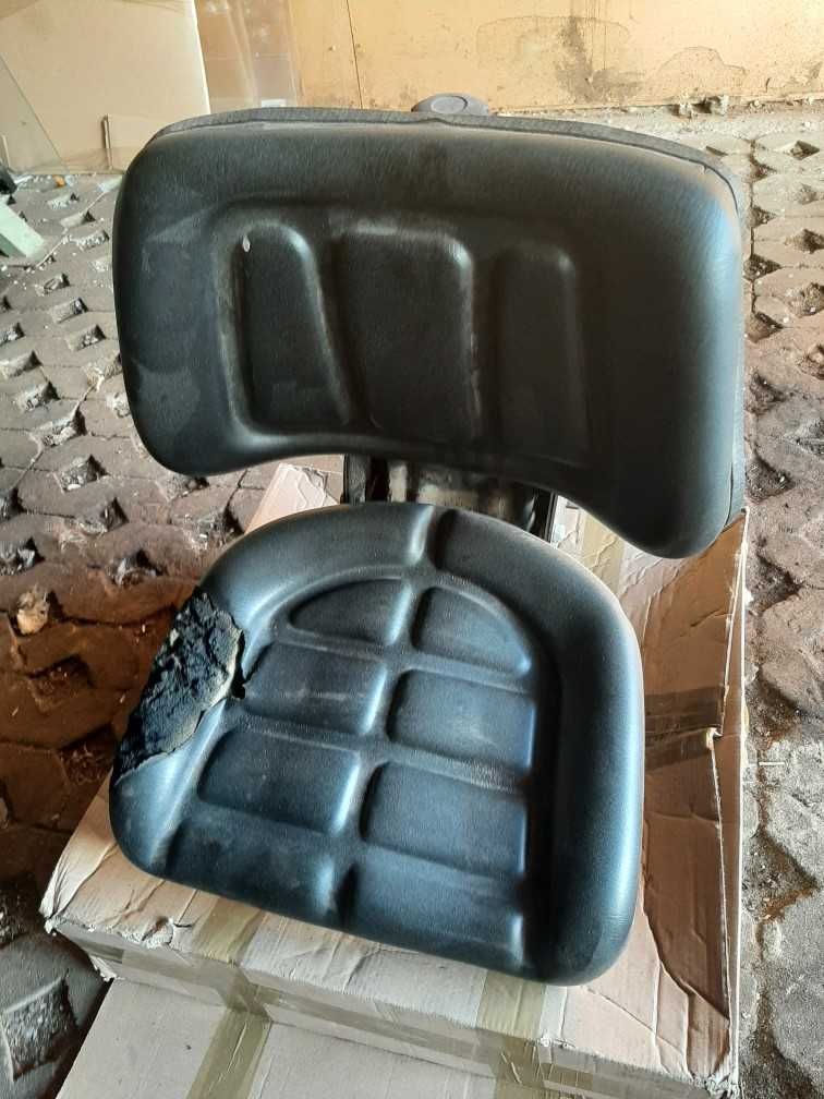 Siedzenie, fotel kierowcy Ursus c4011,c355,c360,3p, c330 WYSYŁKA