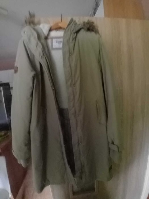 Sprzedam kurtkę damską firmy Diverse roz.xl