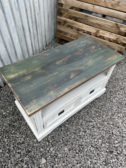 Komoda drewniana rtv