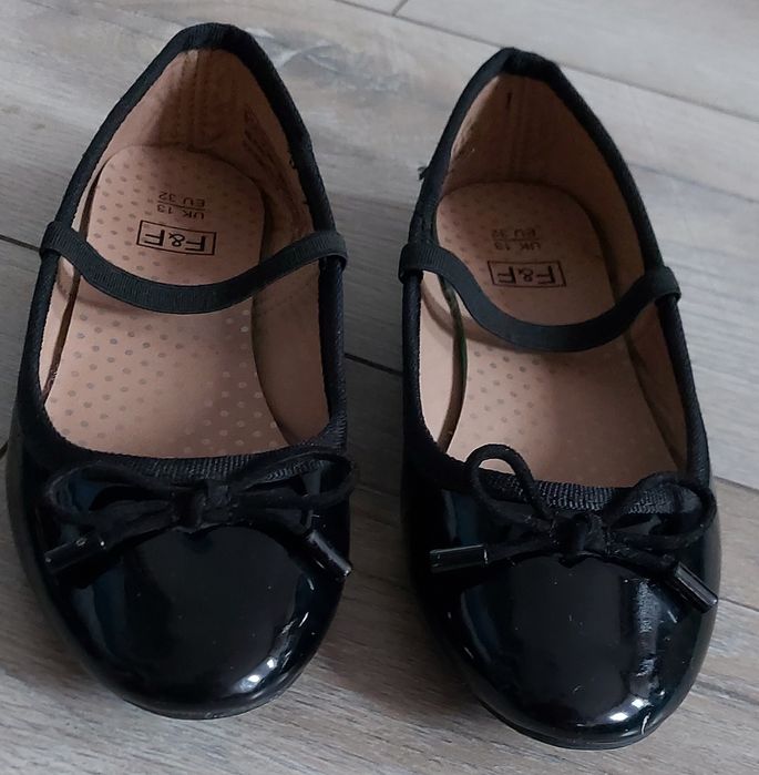 Sprzedam lakierki/baletki 32