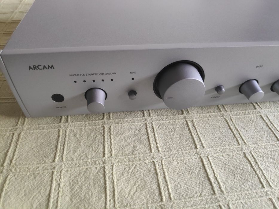 high end Arcam amplificador excelente qualidade de som