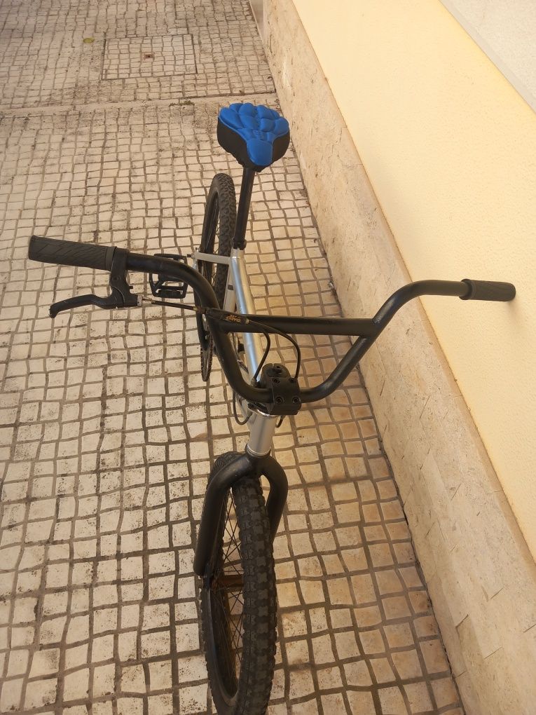 Bicicleta diamondback