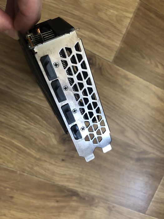 Gigabyte Radeon RX 5500 XT 4GB